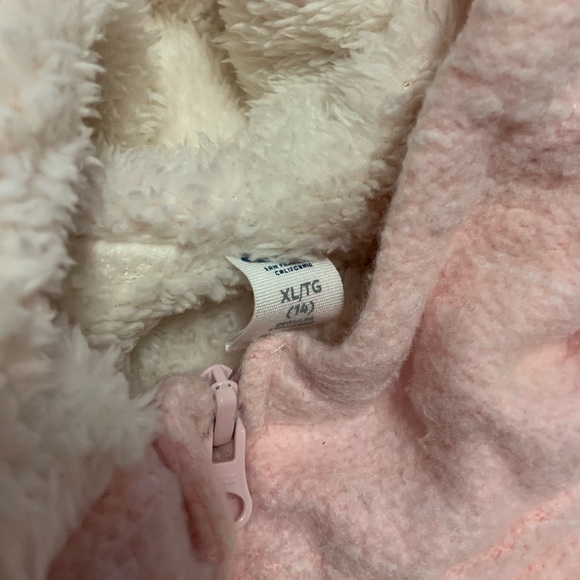 Old navy pink hoodie - Picture 3 of 4